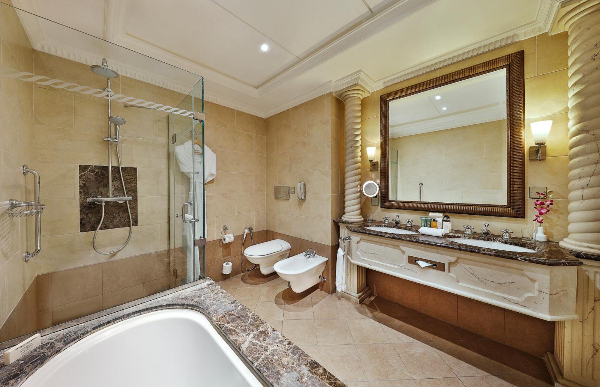ฮฺลตัน เบรุต ฮับทูร์ แกรนด์ Hotel ภายนอก รูปภาพ