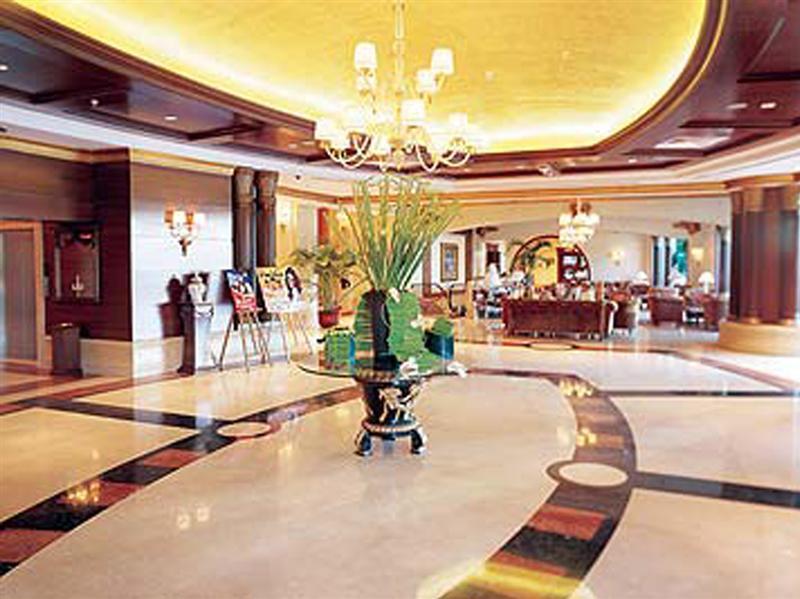 ฮฺลตัน เบรุต ฮับทูร์ แกรนด์ Hotel ภายนอก รูปภาพ